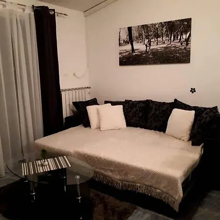 Apartment Sara Tisno